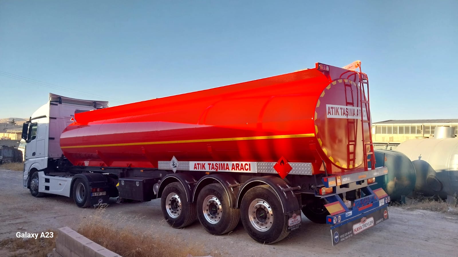 TANKER